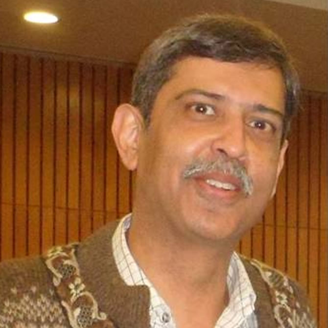 Prof. (Dr) Nikhil Tandon
